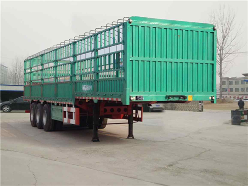 仓栅式运输半挂车